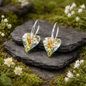 Swarovski südamekujulised kõrvarõngad